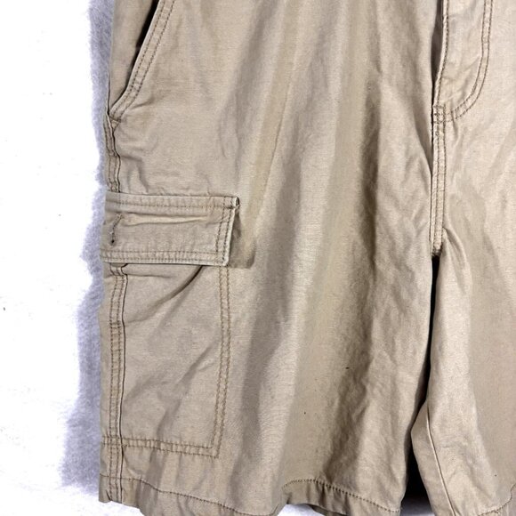 Old Navy Men's Cargo Shorts Beige XXL Classic Length 43" Waist - Picture 3 of 9